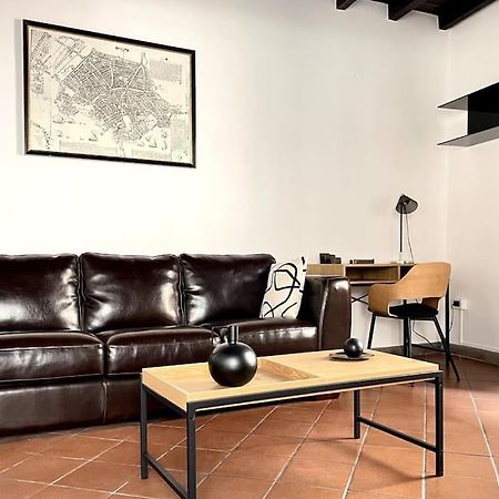 Wonderful Central Apartment! Мантуя Екстер'єр фото
